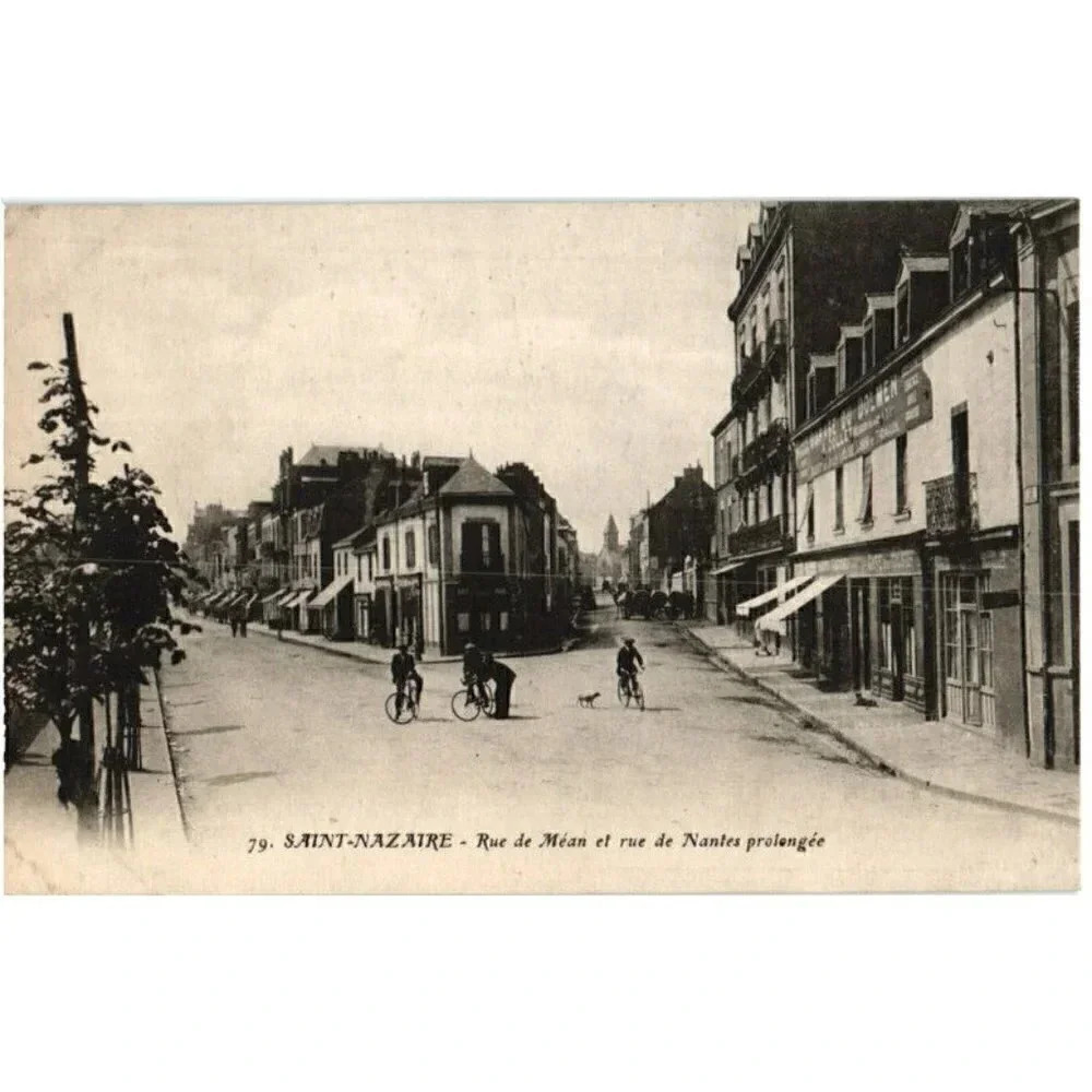 SAINT-NAZAIRE-Rue de Méan et rue de Nantes prolongée-Saint- Nazaire, Fr Postcard